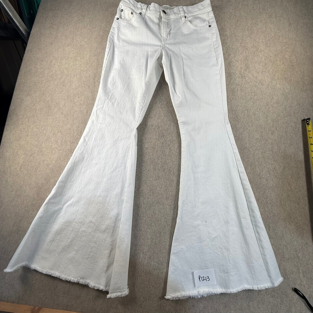Free People Just Float On Flare Jeans White Bell Bottom Frayed Hem Size 30
